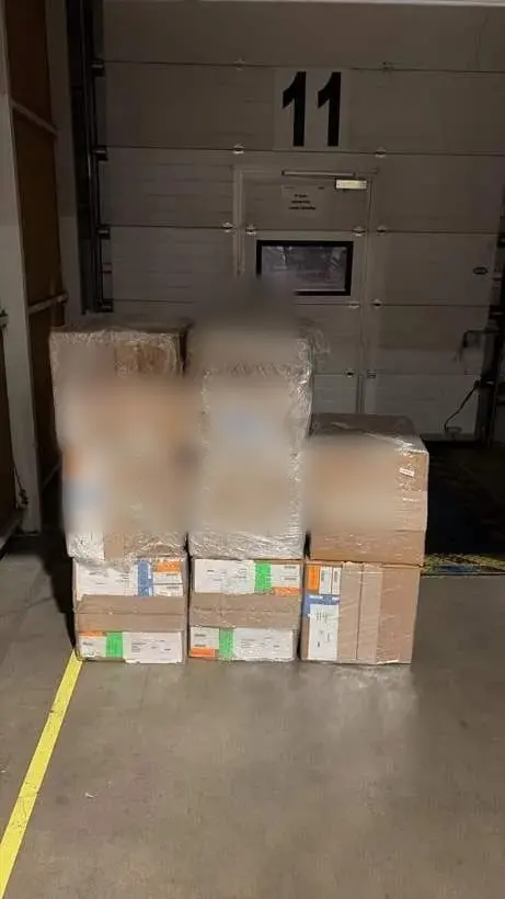 Secured OBC shipment prepared for onboard courier transport — photo 3